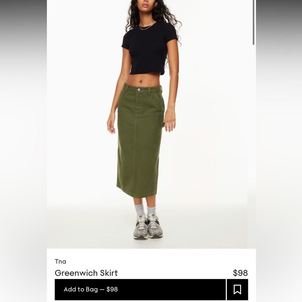 Aritzia TNA Greenwich skirt in WHITE!